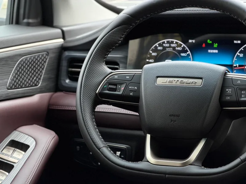 Jetour X90 PLUS 2025 Premium Edition 1.6TD DCT Villa interior photo 16 Jetour X90 PLUS 2025 Premium Edition 1.6TD DCT Villa interior photo 16