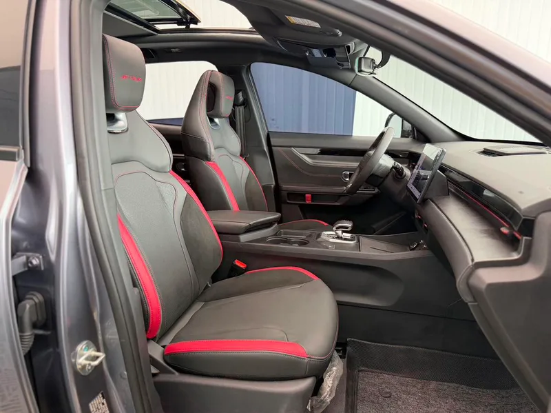 Jetour Dasheng 2023 1.5T DCT Star Brilliance PRO interior photo 19 Jetour Dasheng 2023 1.5T DCT Star Brilliance PRO interior photo 19