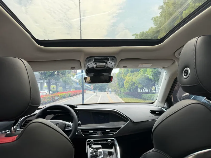 Geely Xingyue 2020 Versión de alta energía 350T Estrella interior foto 18 Geely Xingyue 2020 Versión de alta energía 350T Estrella interior foto 18
