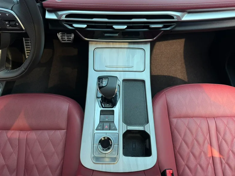 Jetour X70 PLUS 2023 1.5T DCT Brave PLUS 5 Siège intérieur photo 12