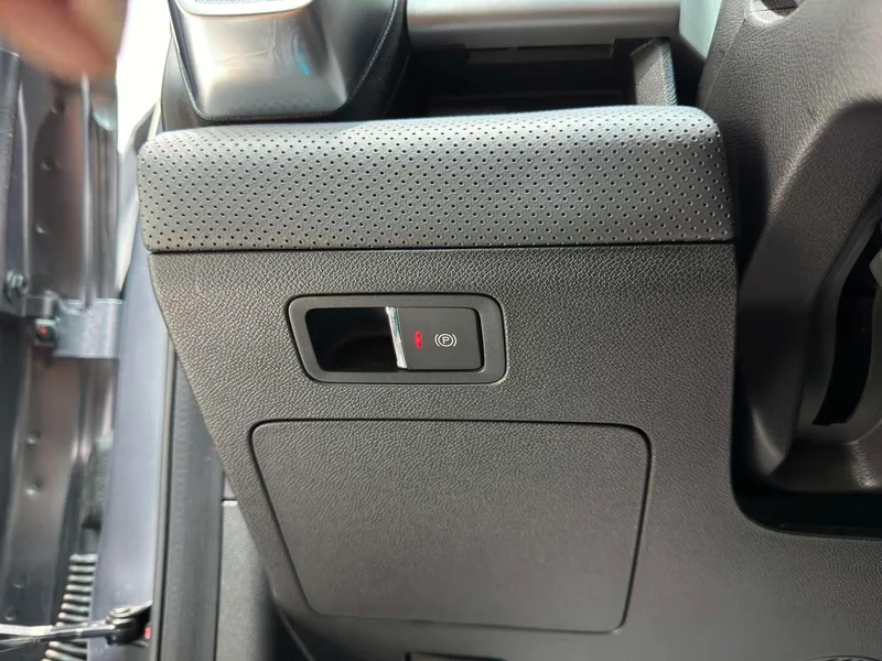 Jetour T2 2023 2.0TD Tracción a las cuatro ruedas Cruzando PRO interior foto 14 Jetour T2 2023 2.0TD Tracción a las cuatro ruedas Cruzando PRO interior foto 14