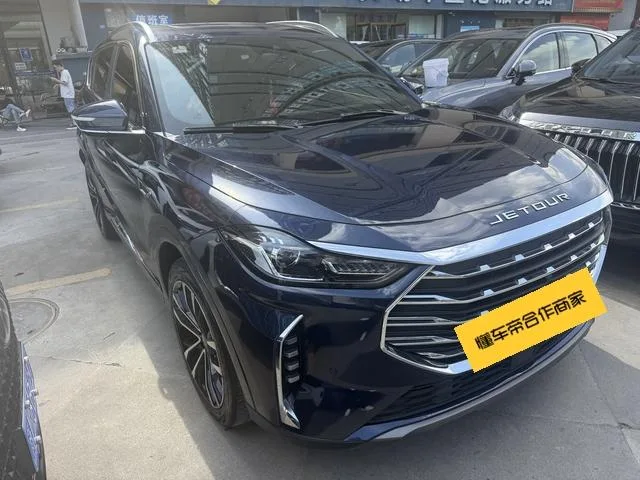 Jetour X70 PLUS 2021 Restyling 1.6T DCT sky 7 seat exterior photo 3