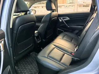 Geely Boyue 2018 1.8TD Tipo Zhiya de tracción automática en dos ruedas interior foto 13 Geely Boyue 2018 1.8TD Tipo Zhiya de tracción automática en dos ruedas interior foto 13