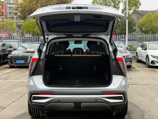 Geely Boyue L 2023 1.5TD DCT Acabado premium interior foto 9 Geely Boyue L 2023 1.5TD DCT Acabado premium interior foto 9