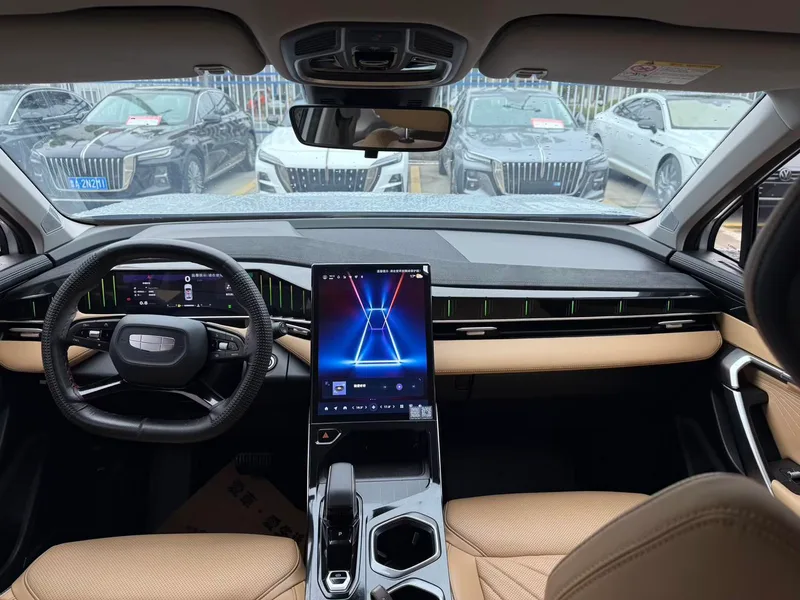 Geely Boyue L 2023 1.5TD DCT Acabado premium interior foto 14 Geely Boyue L 2023 1.5TD DCT Acabado premium interior foto 14
