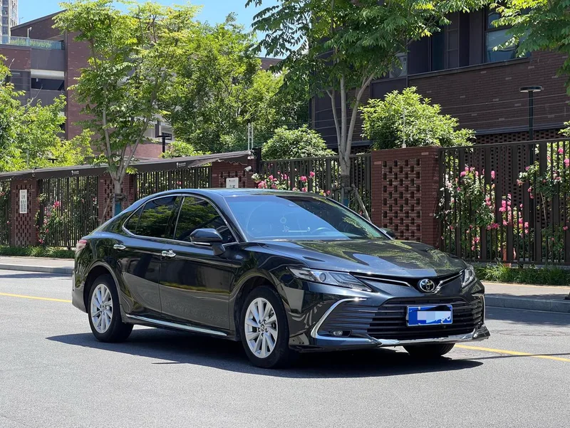 Toyota Camry 2023 2.0G Edición de lujo exterior foto 3 Toyota Camry 2023 2.0G Edición de lujo exterior foto 3
