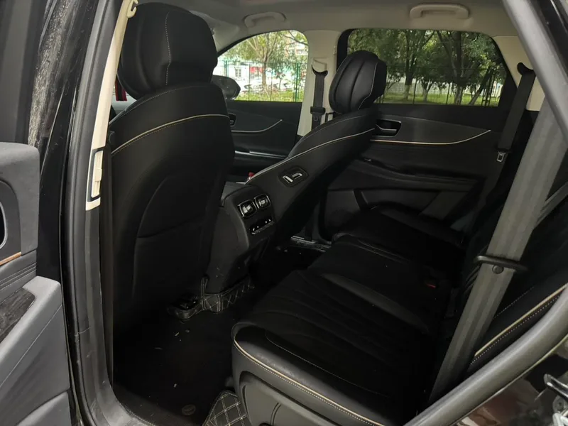 Chery Tiggo 9 2023 2.0T DCT Двухприводная люксовая версия 5 Кресло экстерьер фото 6 Chery Tiggo 9 2023 2.0T DCT Двухприводная люксовая версия 5 Кресло экстерьер фото 6