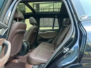 BMW X3 2022 Second change xDrive30i Premium Class M Obsidian Night Suit exterior photo 5 BMW X3 2022 Second change xDrive30i Premium Class M Obsidian Night Suit exterior photo 5
