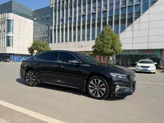 Geely Preface 2025 1.5T Oriente Yao Edición Kunlun exterior foto 4 Geely Preface 2025 1.5T Oriente Yao Edición Kunlun exterior foto 4