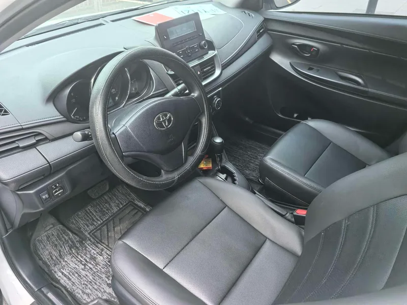 Toyota Yaris L 2020 Charmant X 1.5L CVT Version leader extérieur photo 4 Toyota Yaris L 2020 Charmant X 1.5L CVT Version leader extérieur photo 4