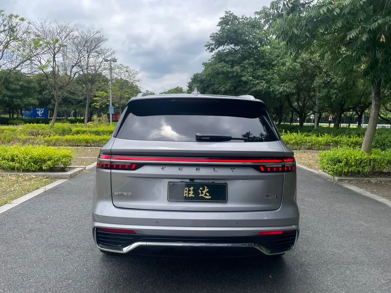 Geely Monjaro 2025 2.0TD Gaogong automatique à deux roues motrices Dongfang Yao remporte la version étoile extérieur photo 8 Geely Monjaro 2025 2.0TD Gaogong automatique à deux roues motrices Dongfang Yao remporte la version étoile extérieur photo 8