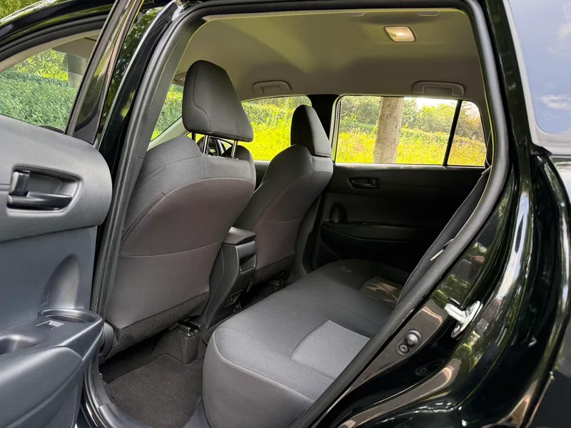 Toyota Frontlander 2023 2.0L CVT Version d'élite intérieur photo 8 Toyota Frontlander 2023 2.0L CVT Version d'élite intérieur photo 8