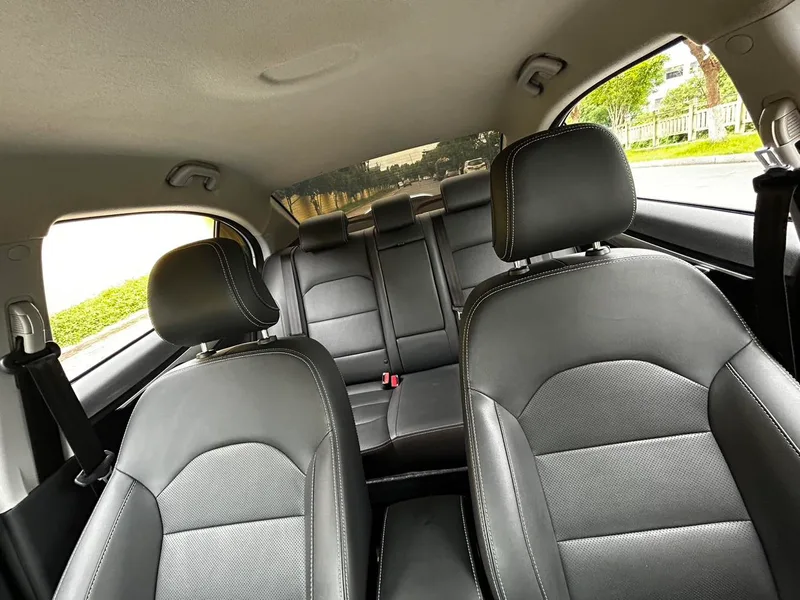 Geely Emgrand 2020 1.5L CVT Tipo cómodo interior foto 9 Geely Emgrand 2020 1.5L CVT Tipo cómodo interior foto 9