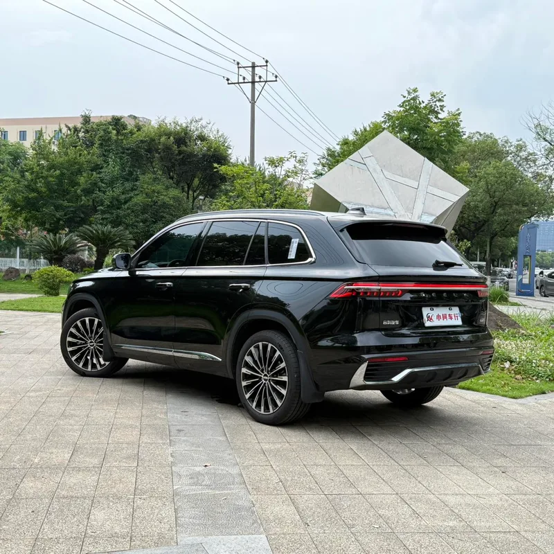Geely Monjaro 2025 2.0TD Высокая работа автоматически с двумя приводами экстерьер фото 8 Geely Monjaro 2025 2.0TD Высокая работа автоматически с двумя приводами экстерьер фото 8