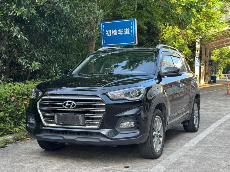 Hyundai ix35 2019 2.0L Automatique à deux roues motrices Version de plaisir État VI extérieur photo 1 Hyundai ix35 2019 2.0L Automatique à deux roues motrices Version de plaisir État VI extérieur photo 1