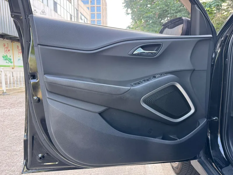 Hyundai ix35 2019 2.0L Automatique à deux roues motrices Version de plaisir État VI extérieur photo 7 Hyundai ix35 2019 2.0L Automatique à deux roues motrices Version de plaisir État VI extérieur photo 7