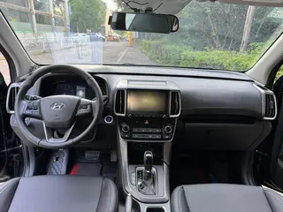 Hyundai ix35 2019 2.0L Automatique à deux roues motrices Version de plaisir État VI intérieur photo 13 Hyundai ix35 2019 2.0L Automatique à deux roues motrices Version de plaisir État VI intérieur photo 13