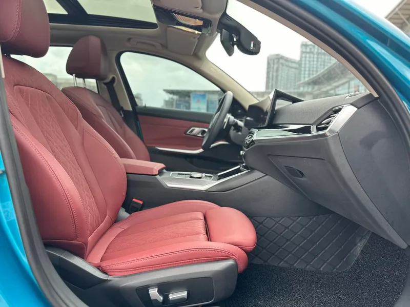 BMW 3 Series 2023 325Li M Sports Night Suit exterior photo 10 BMW 3 Series 2023 325Li M Sports Night Suit exterior photo 10