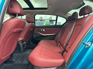 BMW 3 Series 2023 325Li M Sports Night Suit interior photo 13 BMW 3 Series 2023 325Li M Sports Night Suit interior photo 13