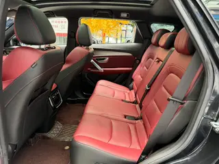 Jetour X70 PLUS 2021 Reforma 1.5T DCT Montaña Pro 5 Asiento interior foto 12 Jetour X70 PLUS 2021 Reforma 1.5T DCT Montaña Pro 5 Asiento interior foto 12
