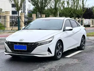 Hyundai Elantra 2021 1.5L CVT LUX Version de luxe