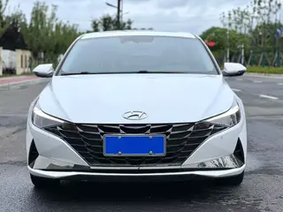 Hyundai Elantra 2021 1.5L CVT LUX Version de luxe extérieur photo 2