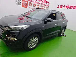Hyundai Tucson 2015 1.6T Dual-clutch, two-wheel drive, intelligent model exterior photo 3