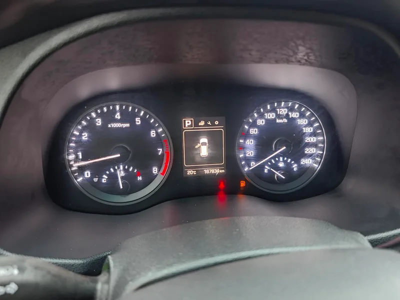 Hyundai Tucson 2015 1.6T Dual-clutch, two-wheel drive, intelligent model exterior photo 4