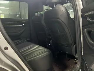 Geely Monjaro 2024 2.0TD DCT EVO Versión de dos ruedas motrices Longfeng interior foto 8 Geely Monjaro 2024 2.0TD DCT EVO Versión de dos ruedas motrices Longfeng interior foto 8