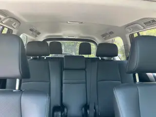 Toyota Prado 2018 3.5L Automatique TX-L Pin de secours à l'arrière extérieur photo 8 Toyota Prado 2018 3.5L Automatique TX-L Pin de secours à l'arrière extérieur photo 8