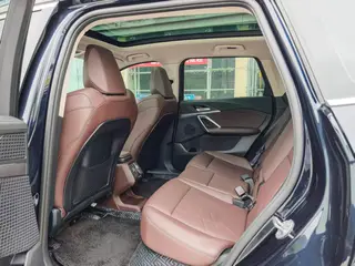 BMW iX1 2024 eDrive25L M Sports suit interior photo 10 BMW iX1 2024 eDrive25L M Sports suit interior photo 10