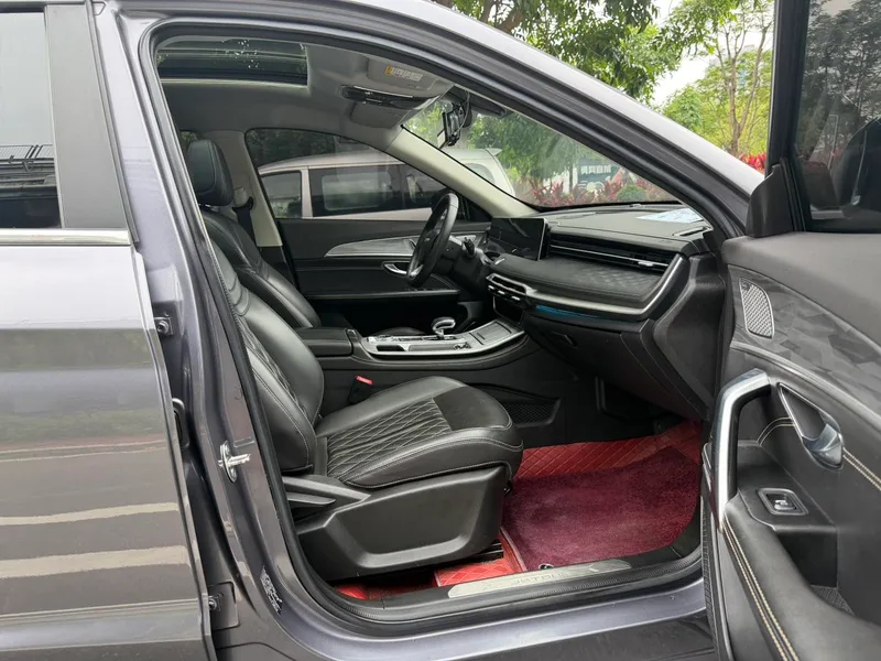 Jetour X70 PLUS 2023 1.5T DCT Brave PLUS 5 Siège intérieur photo 11