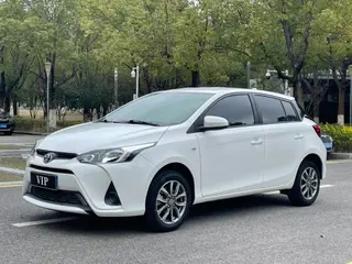 Toyota Yaris L 2021 1.5L CVT Version leader extérieur photo 1 Toyota Yaris L 2021 1.5L CVT Version leader extérieur photo 1