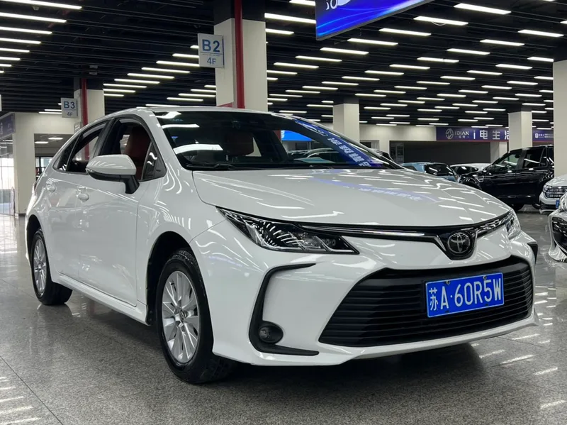 Toyota Corolla 2019 1.2T S-CVT GL Предварительная версия экстерьер фото 4