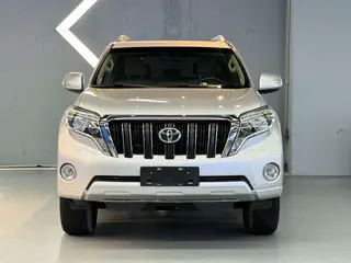 Toyota Prado 2016 2.7L Versión de lujo automática exterior foto 2 Toyota Prado 2016 2.7L Versión de lujo automática exterior foto 2