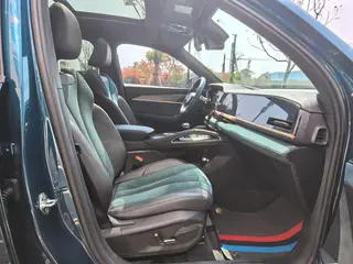 Geely Monjaro 2021 2.0TD DCT EVO Two-wheel-drive Zhizun type interior photo 12 Geely Monjaro 2021 2.0TD DCT EVO Two-wheel-drive Zhizun type interior photo 12