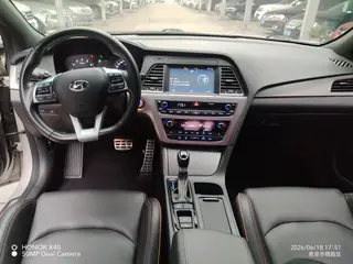 Hyundai Sonata 2015 1.6T GLX Leading Type interior photo 8 Hyundai Sonata 2015 1.6T GLX Leading Type interior photo 8