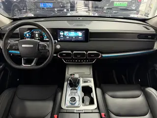 Jetour X70 PLUS 2021 Restyling 1.5T DCT mountain Pro 5 seat interior photo 13 Jetour X70 PLUS 2021 Restyling 1.5T DCT mountain Pro 5 seat interior photo 13