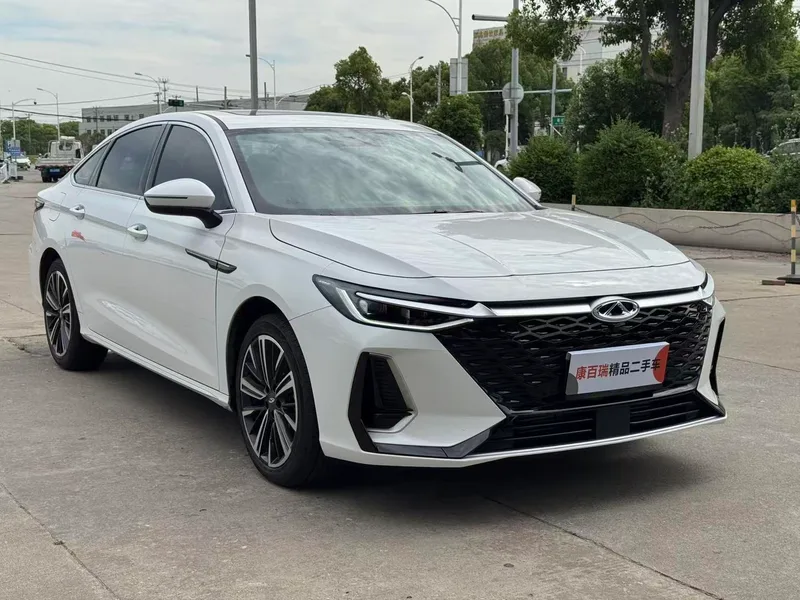 Chery Arrizo 8 2022 1.6TGDI DCT Шан экстерьер фото 3 Chery Arrizo 8 2022 1.6TGDI DCT Шан экстерьер фото 3