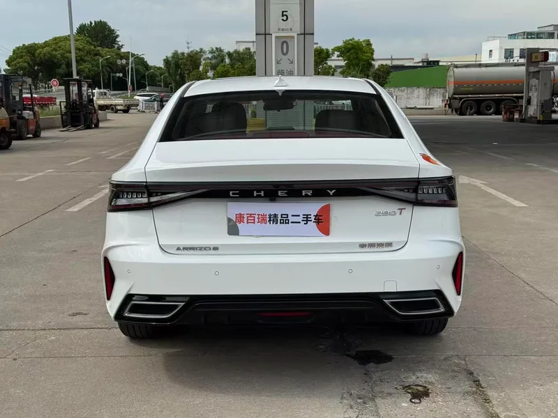 Chery Arrizo 8 2022 1.6TGDI DCT Шан интерьер фото 10 Chery Arrizo 8 2022 1.6TGDI DCT Шан интерьер фото 10