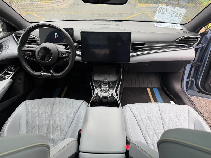 BYD Seal 2023 550KM Champion Edition Elite-type interior photo 12 BYD Seal 2023 550KM Champion Edition Elite-type interior photo 12