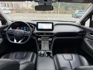 Hyundai Santa Fe 2019 380 TGDi GLS Automatic Two-Drive Deluxe Edition Country VI interior photo 8