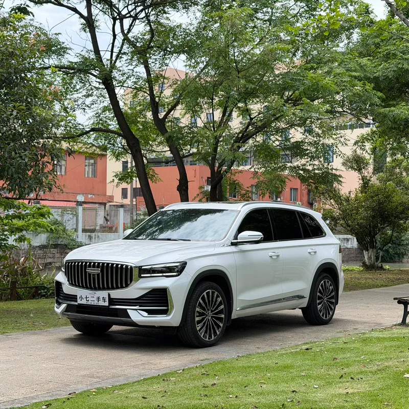 Geely Monjaro 2025 2.0TD Alta potencia automática de tracción en dos ruedas Oriental Yao Lanxing Edition exterior foto 2 Geely Monjaro 2025 2.0TD Alta potencia automática de tracción en dos ruedas Oriental Yao Lanxing Edition exterior foto 2