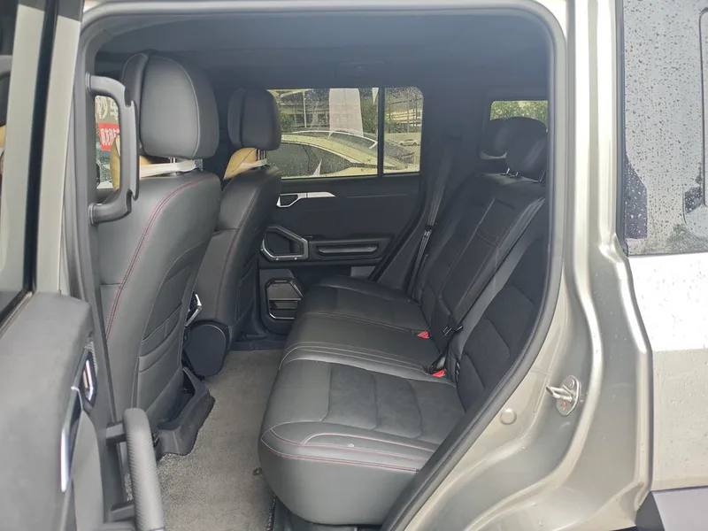 Jetour T2 2023 2.0TD Four-wheel drive Conquer PRO interior photo 8 Jetour T2 2023 2.0TD Four-wheel drive Conquer PRO interior photo 8