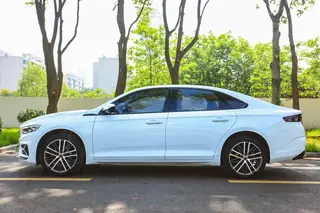 Geely Preface 2023 2.0T Premium Trim exterior photo 4 Geely Preface 2023 2.0T Premium Trim exterior photo 4