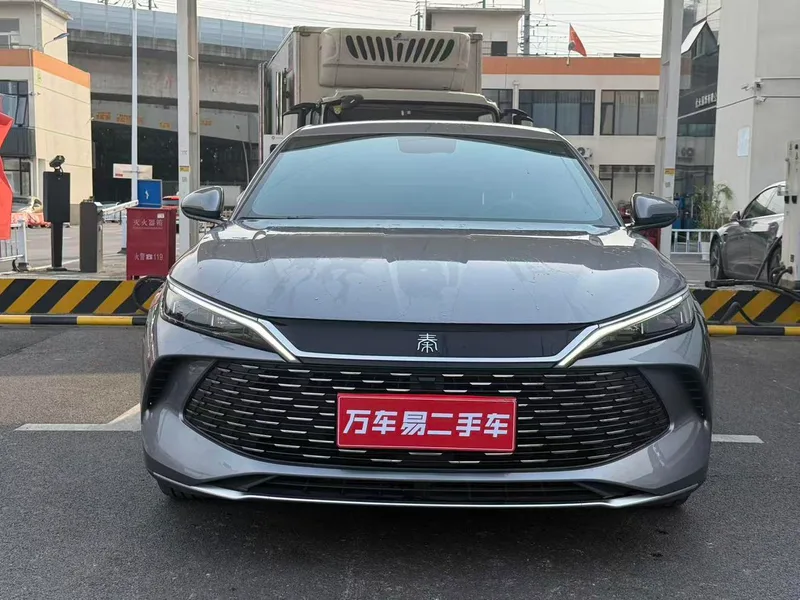BYD Qin L 2024 DM-i 80KM Líder exterior foto 2 BYD Qin L 2024 DM-i 80KM Líder exterior foto 2