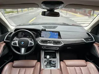 BMW X5 2021 Restyling xDrive30i M Sports suit interior photo 18 BMW X5 2021 Restyling xDrive30i M Sports suit interior photo 18