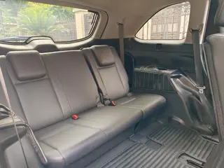 Toyota Highlander 2018 2.0T Four-wheel drive Premium Edition 7 seat Country VI interior photo 10 Toyota Highlander 2018 2.0T Four-wheel drive Premium Edition 7 seat Country VI interior photo 10