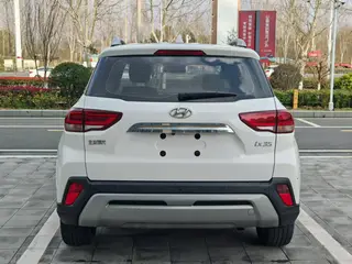 Hyundai ix35 2019 2.0L Automatique à deux roues motrices Version de plaisir État VI intérieur photo 8 Hyundai ix35 2019 2.0L Automatique à deux roues motrices Version de plaisir État VI intérieur photo 8