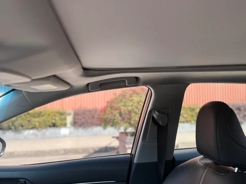 Toyota Camry 2021 2.0G Luxury Edition interior photo 15